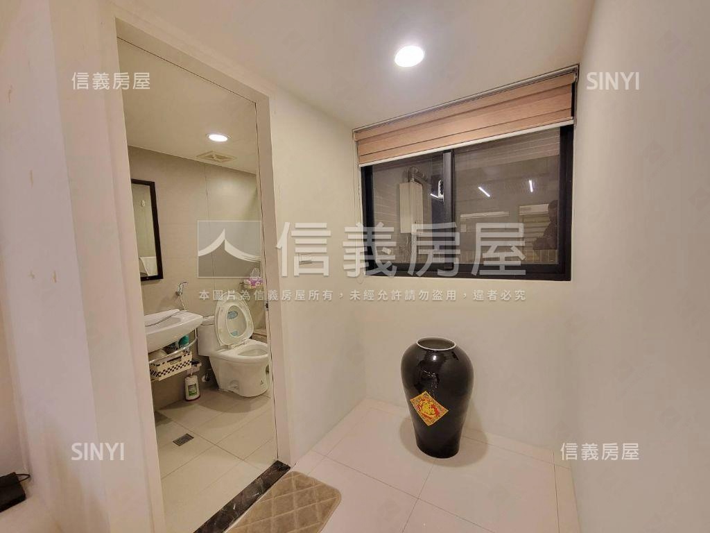 近林口高中席悅店面房屋室內格局與周邊環境