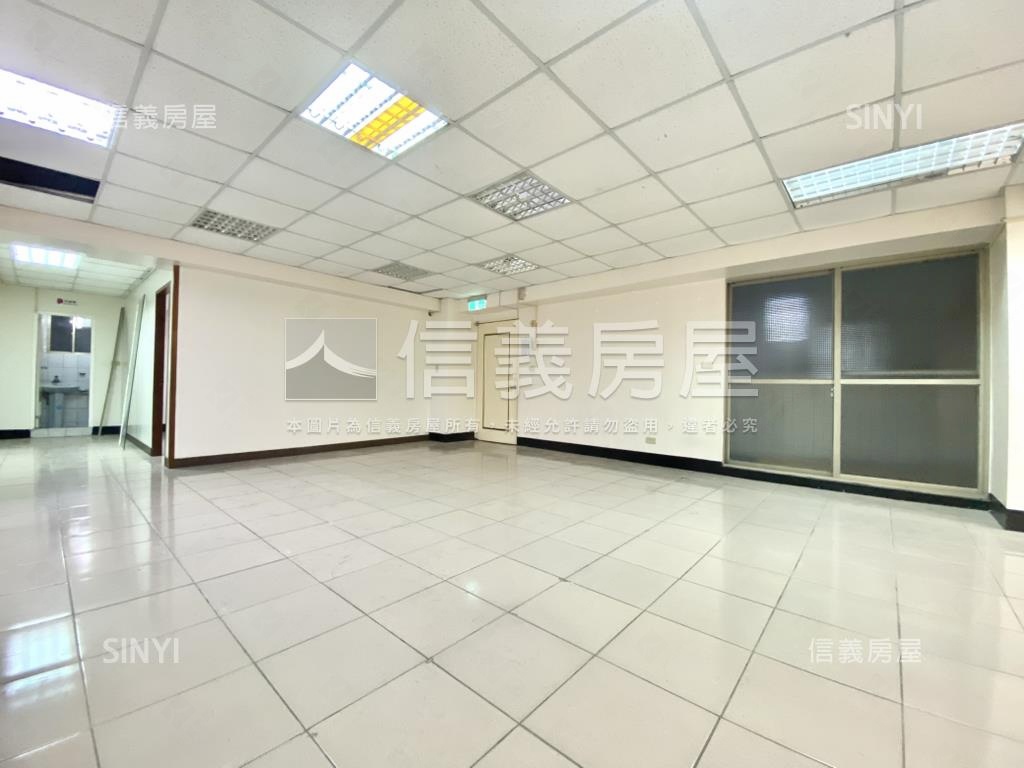 虎尾大空間住辦電梯房屋室內格局與周邊環境