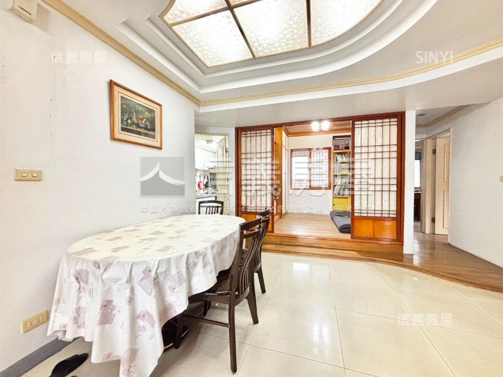 真善美雅緻４房房屋室內格局與周邊環境