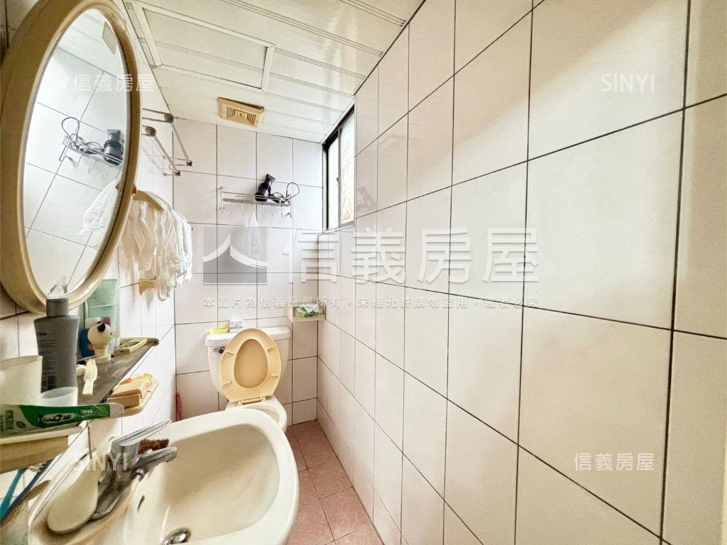 真善美雅緻４房房屋室內格局與周邊環境