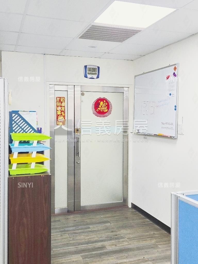 經典中和商辦房屋室內格局與周邊環境