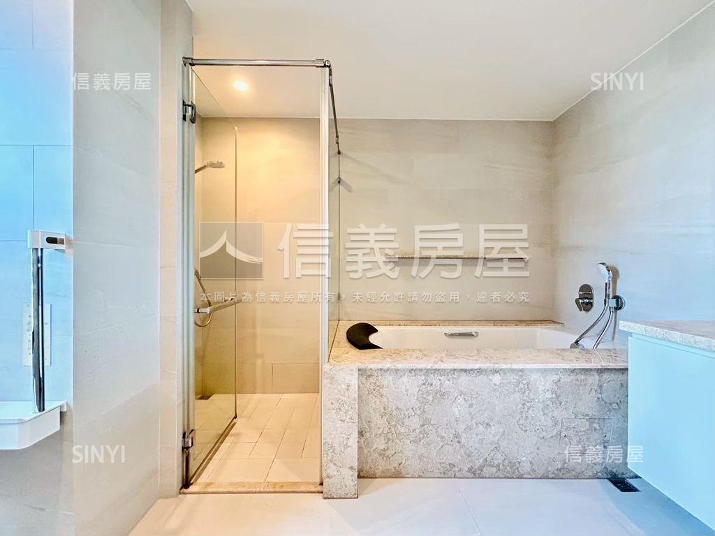 龍寶仁美臻邸大三房三車位房屋室內格局與周邊環境