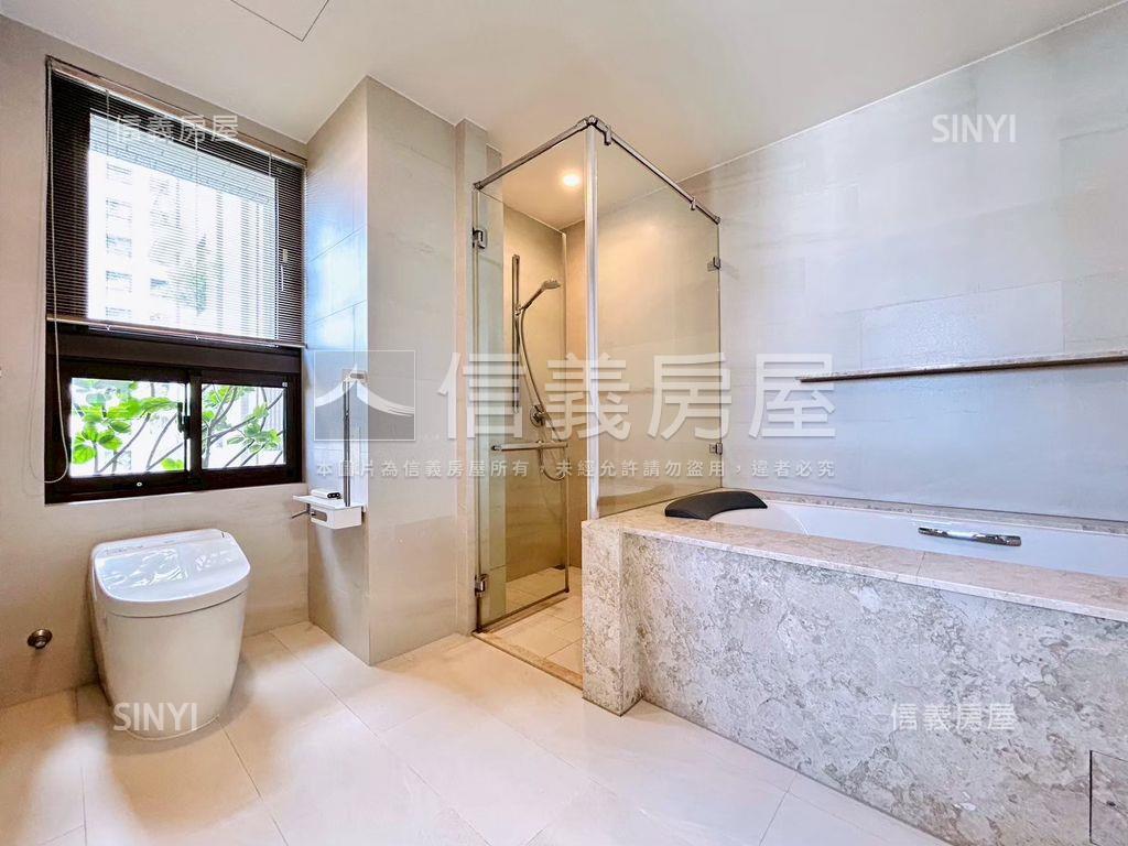 龍寶仁美臻邸大三房三車位房屋室內格局與周邊環境