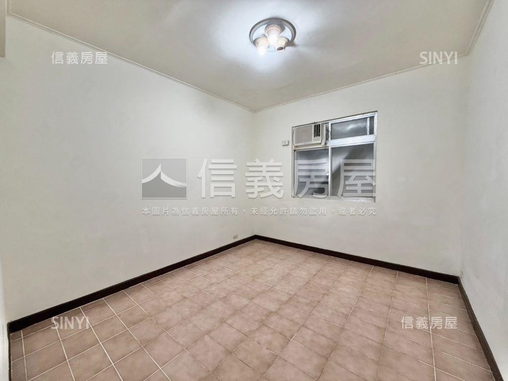 國泰中華家園－稀有公寓房屋室內格局與周邊環境