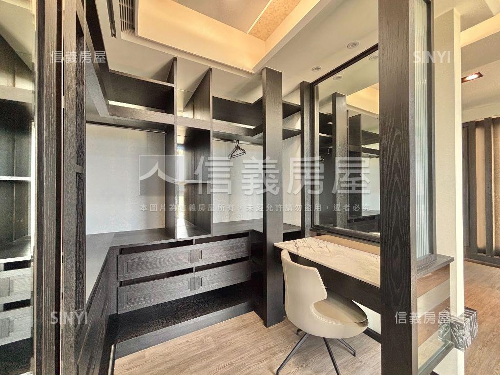 蓮潭景觀屋齡新稀有釋出房屋室內格局與周邊環境