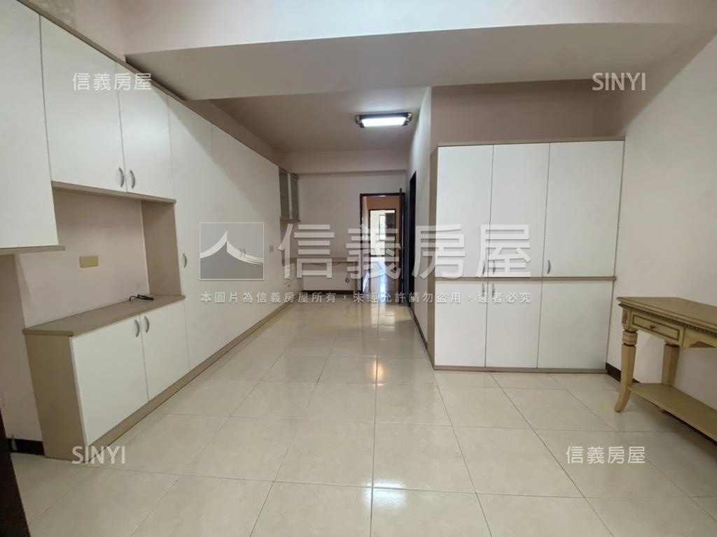 北區文成路獨院透天房屋室內格局與周邊環境