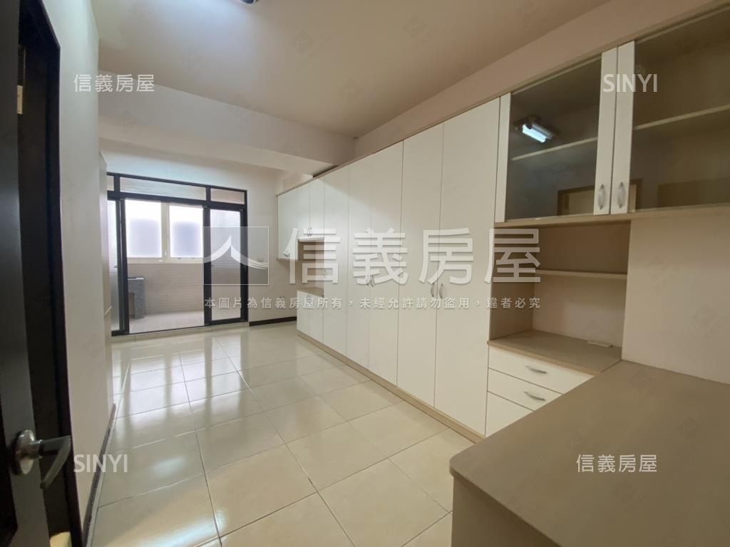 北區文成路獨院透天房屋室內格局與周邊環境