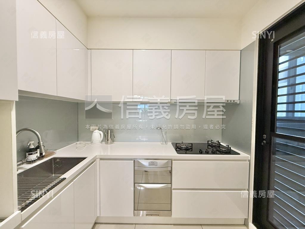 正美，綠意盎然即可入住房屋室內格局與周邊環境