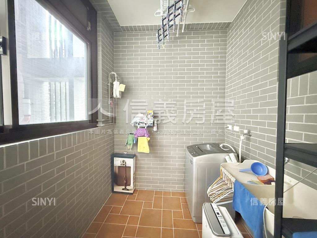 正美，綠意盎然即可入住房屋室內格局與周邊環境