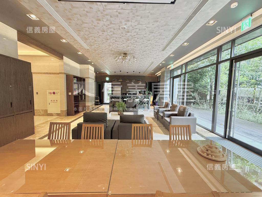 正美，綠意盎然即可入住房屋室內格局與周邊環境