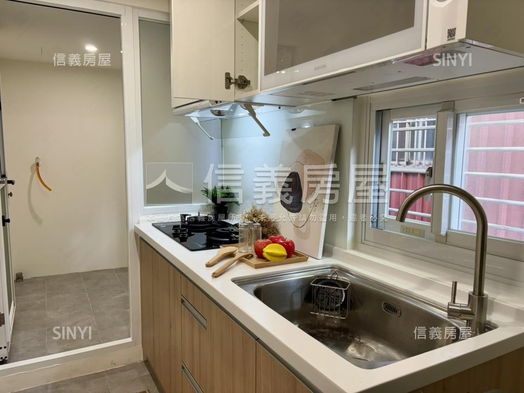 近三和國中捷運站精裝宅房屋室內格局與周邊環境