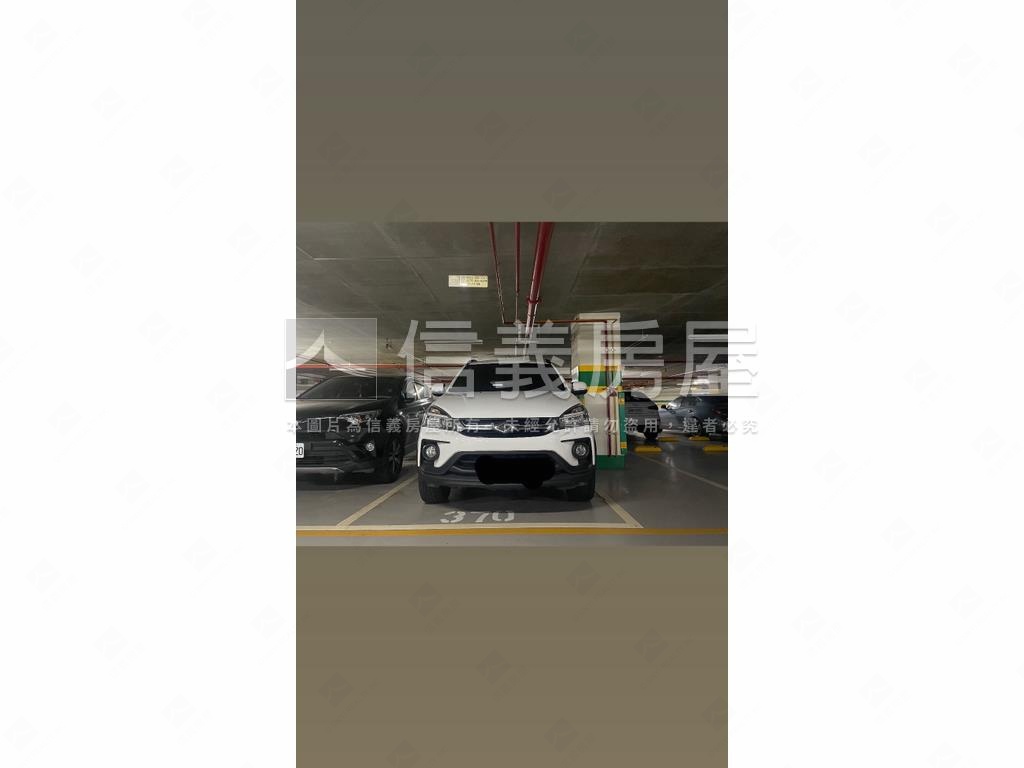 紫京城朝南景觀戶三房車位房屋室內格局與周邊環境