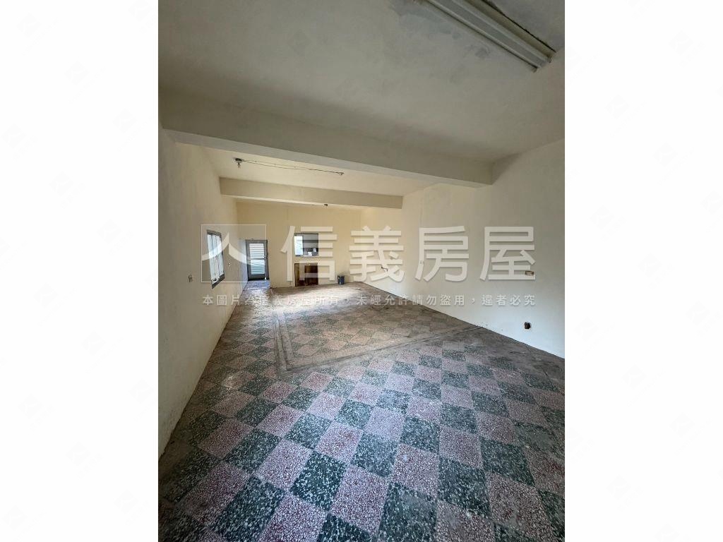 龍安路大空間透天房屋室內格局與周邊環境