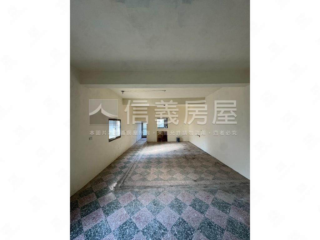 龍安路大空間透天房屋室內格局與周邊環境