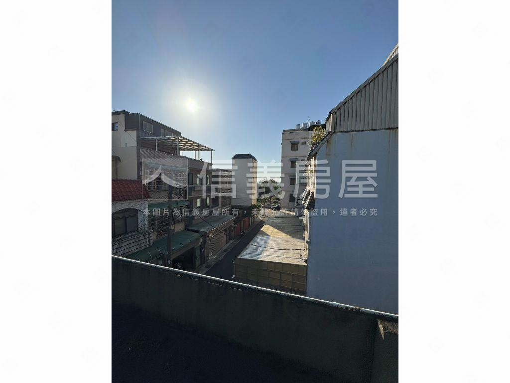 龍安路大空間透天房屋室內格局與周邊環境