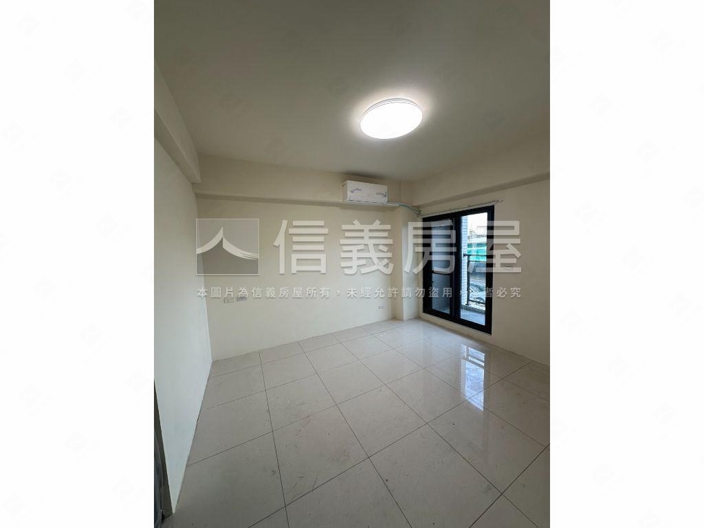 近中科水湳全新透套房屋室內格局與周邊環境