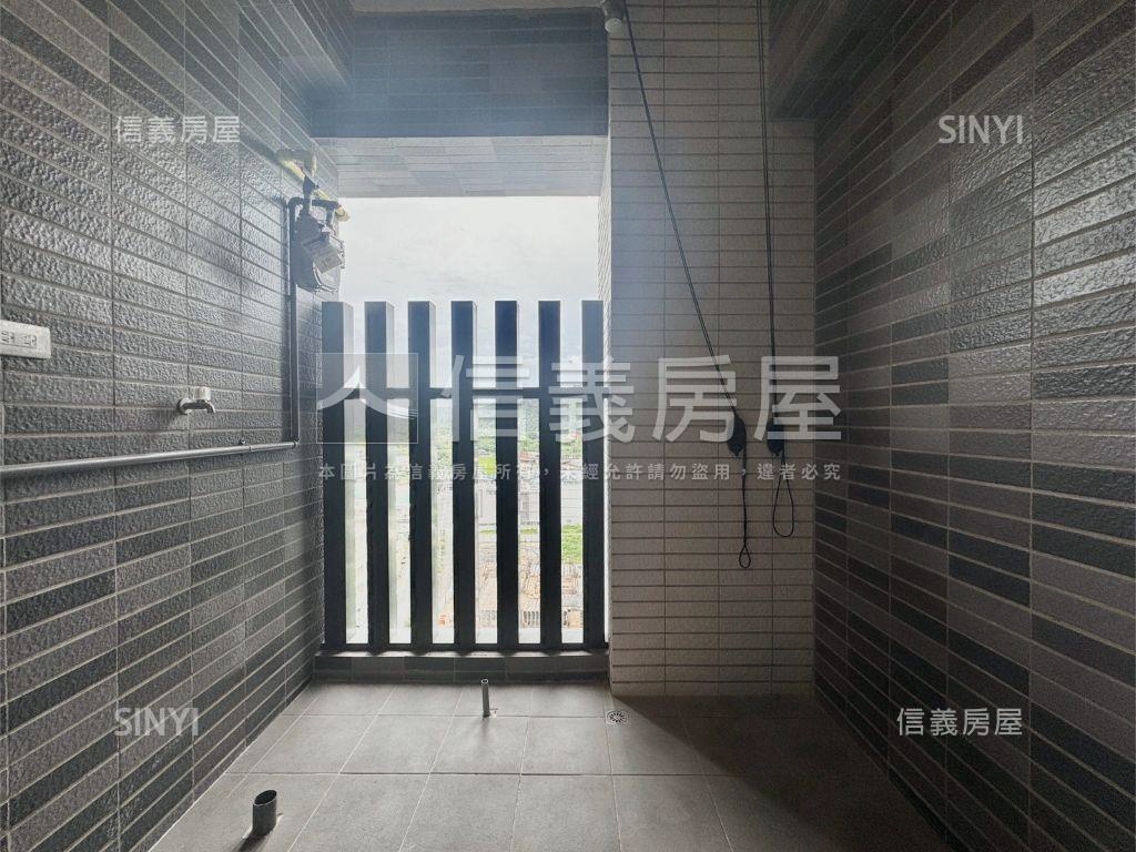 市政御璽外棟採光視野三房房屋室內格局與周邊環境