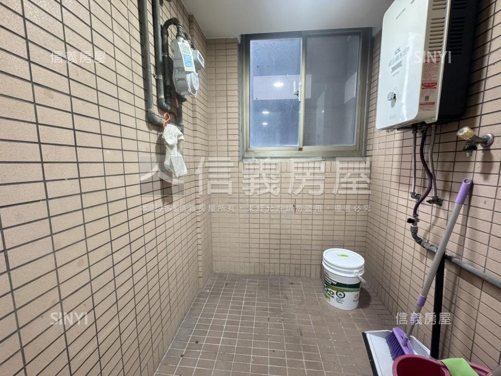 天河景觀３房平車房屋室內格局與周邊環境