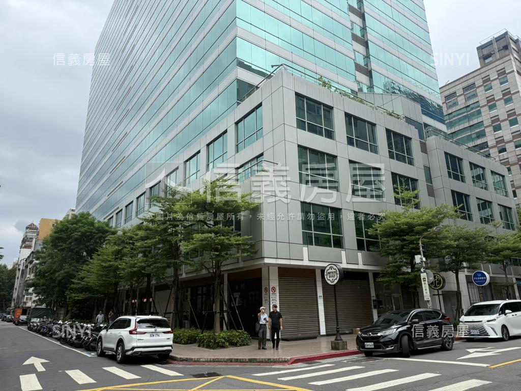 大統領經貿廣場車位房屋室內格局與周邊環境