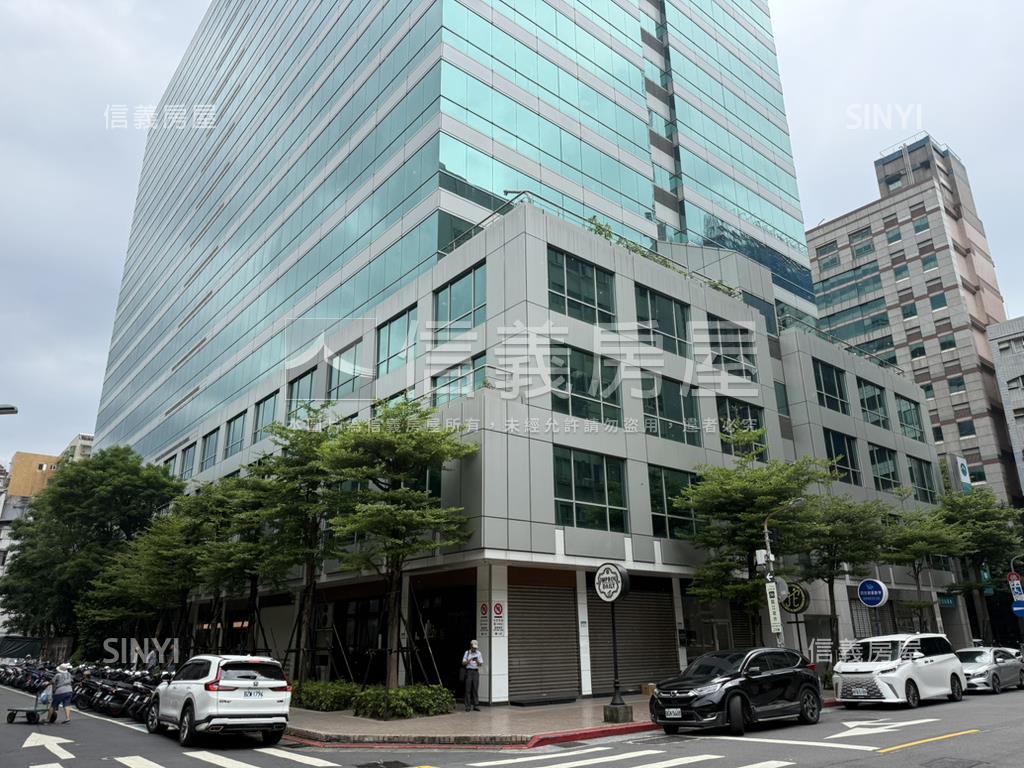 大統領經貿廣場車位房屋室內格局與周邊環境