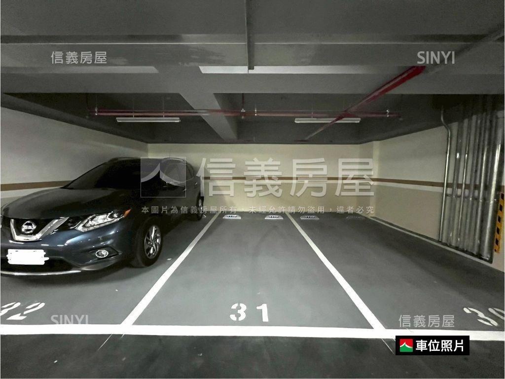 大坪林城易迅稀有三房車位房屋室內格局與周邊環境