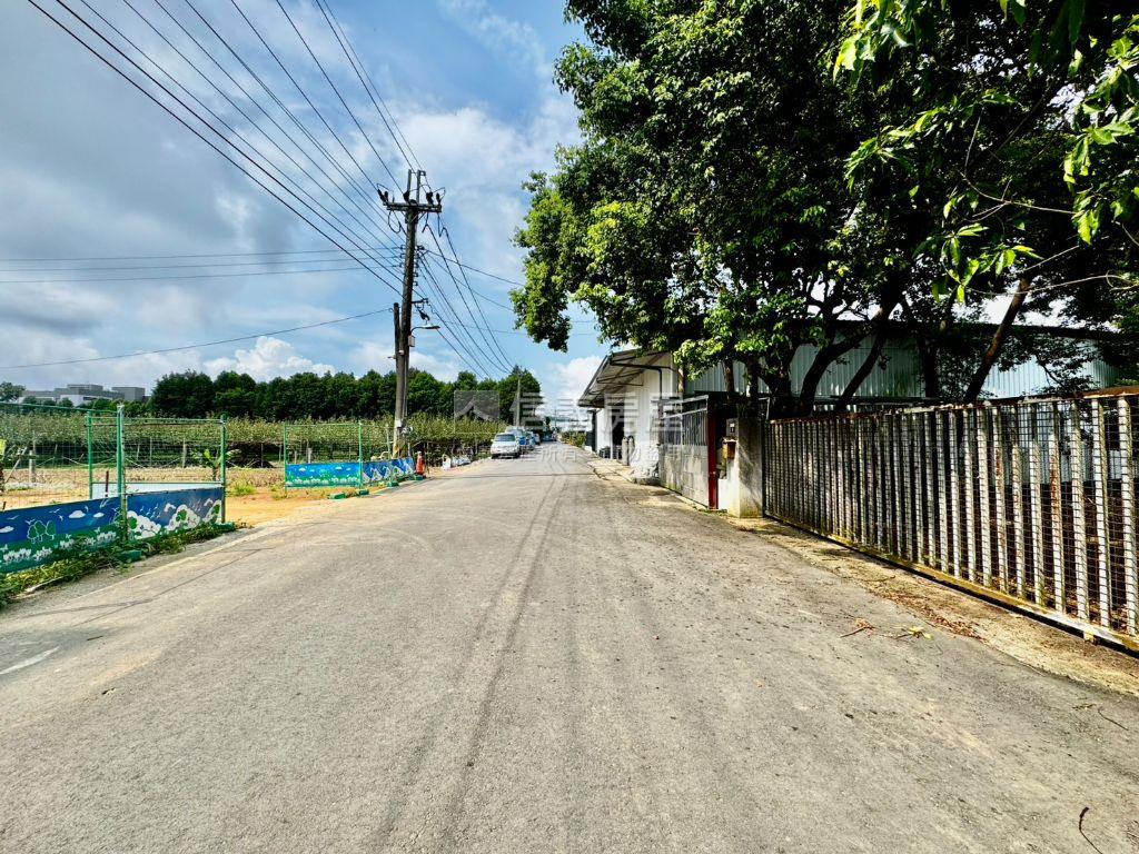新社絶美農地約５０８４坪房屋室內格局與周邊環境