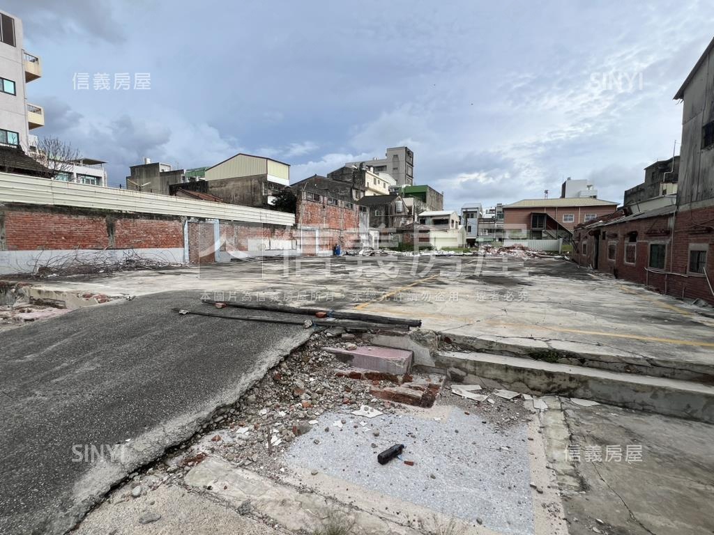 佳里和平街大面寬持分地房屋室內格局與周邊環境