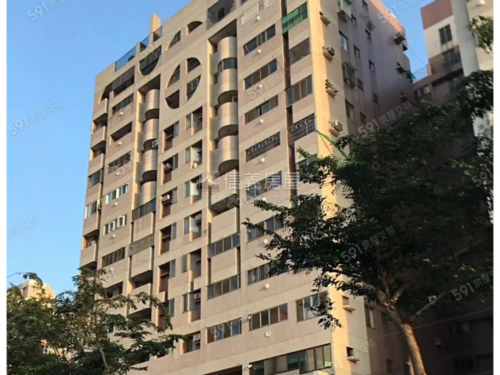 誠售明道２＋１房附車位房屋室內格局與周邊環境