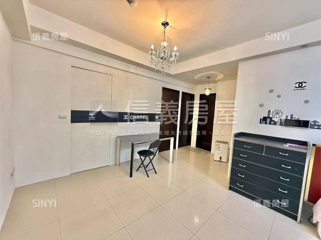 專任。桃大泰極美３房車位房屋室內格局與周邊環境