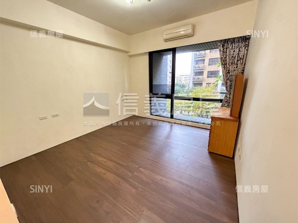 專任。桃大泰極美３房車位房屋室內格局與周邊環境