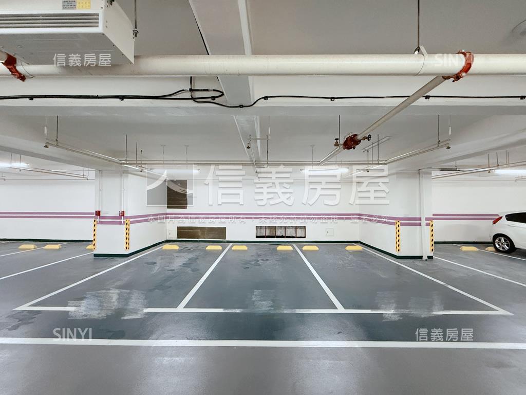 市鎮之櫻中高樓２房平車房屋室內格局與周邊環境