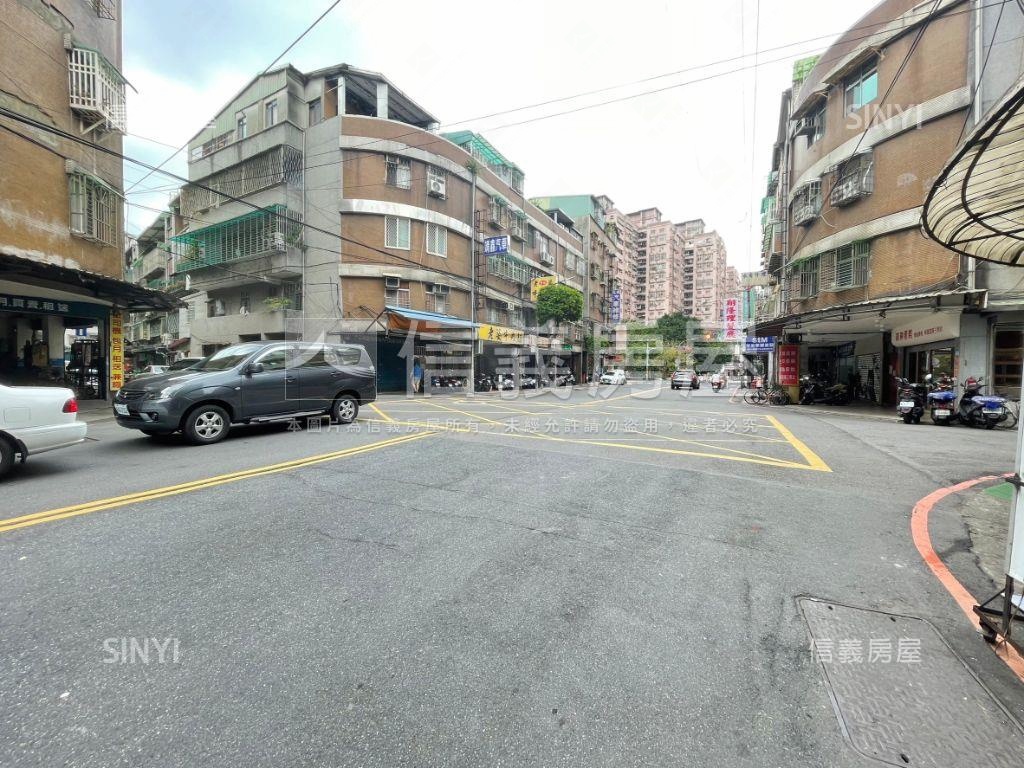 【景安站】附近４＋５公寓房屋室內格局與周邊環境