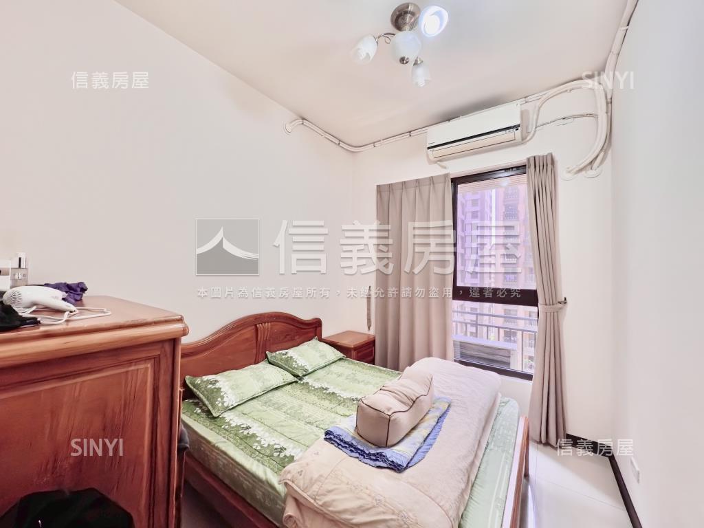高陞二期面中庭三房車位房屋室內格局與周邊環境