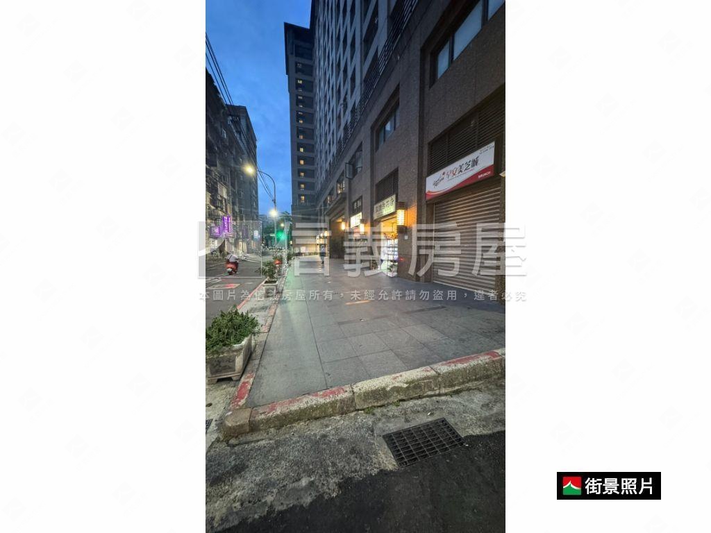 近富國路三房房屋室內格局與周邊環境