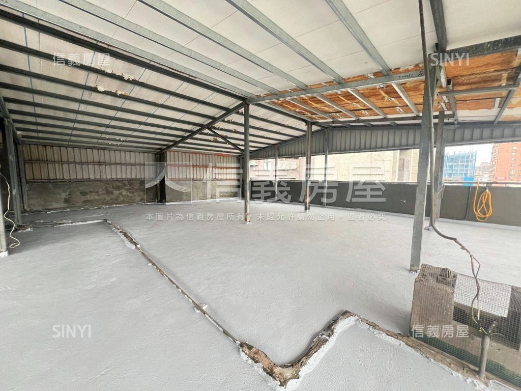 康寧街一層一戶４房大空間房屋室內格局與周邊環境