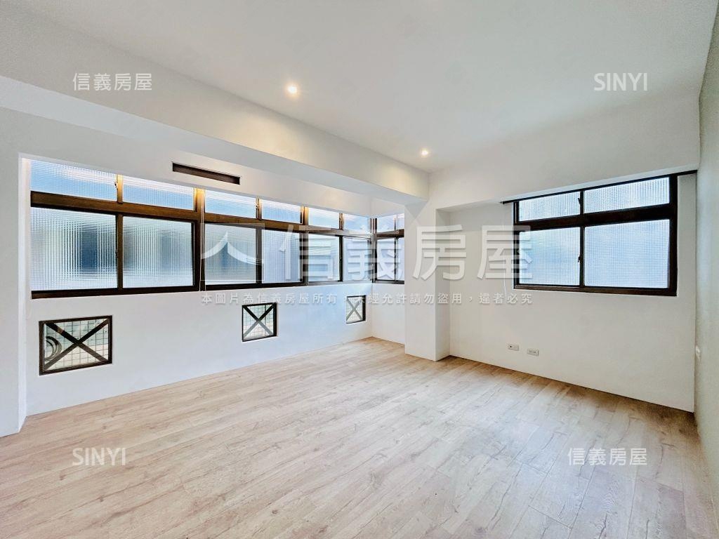 近藝文特區同安街四房車位房屋室內格局與周邊環境