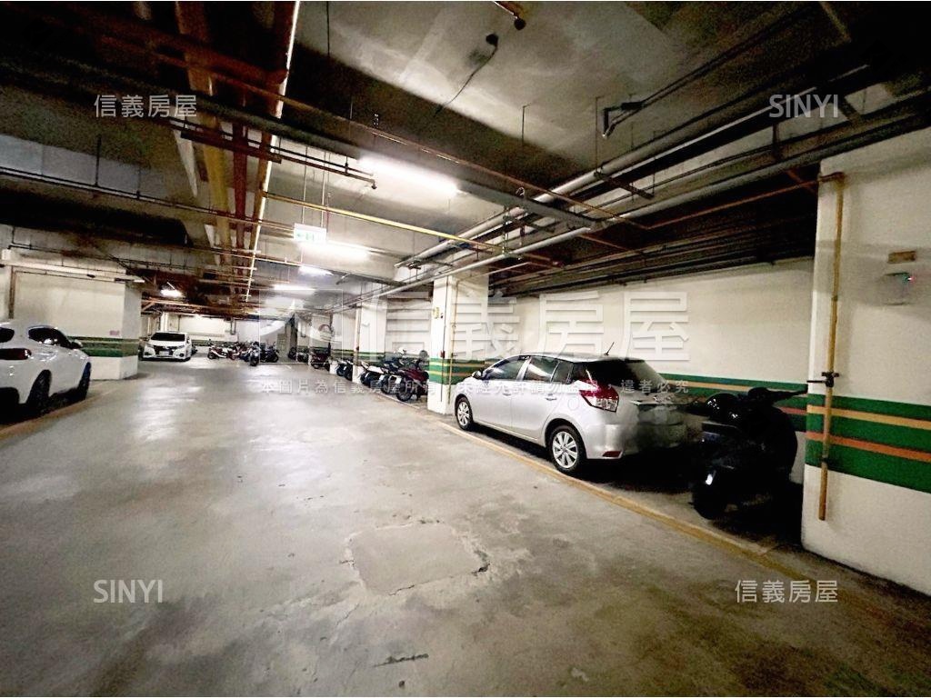 近三鐵邊間採光四房平車房屋室內格局與周邊環境