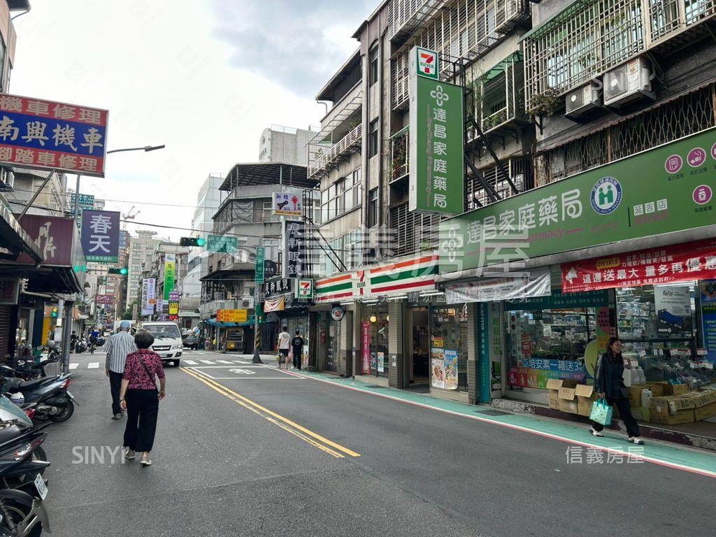 正延吉街黃金７－１１店面房屋室內格局與周邊環境