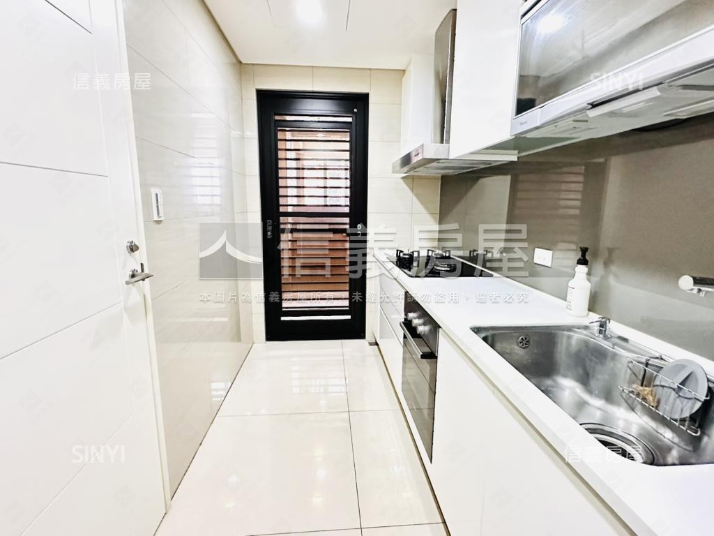 景安冠德麗境美３房房屋室內格局與周邊環境