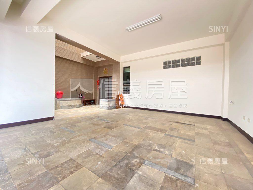 湖美面寬７米８雙車別墅房屋室內格局與周邊環境