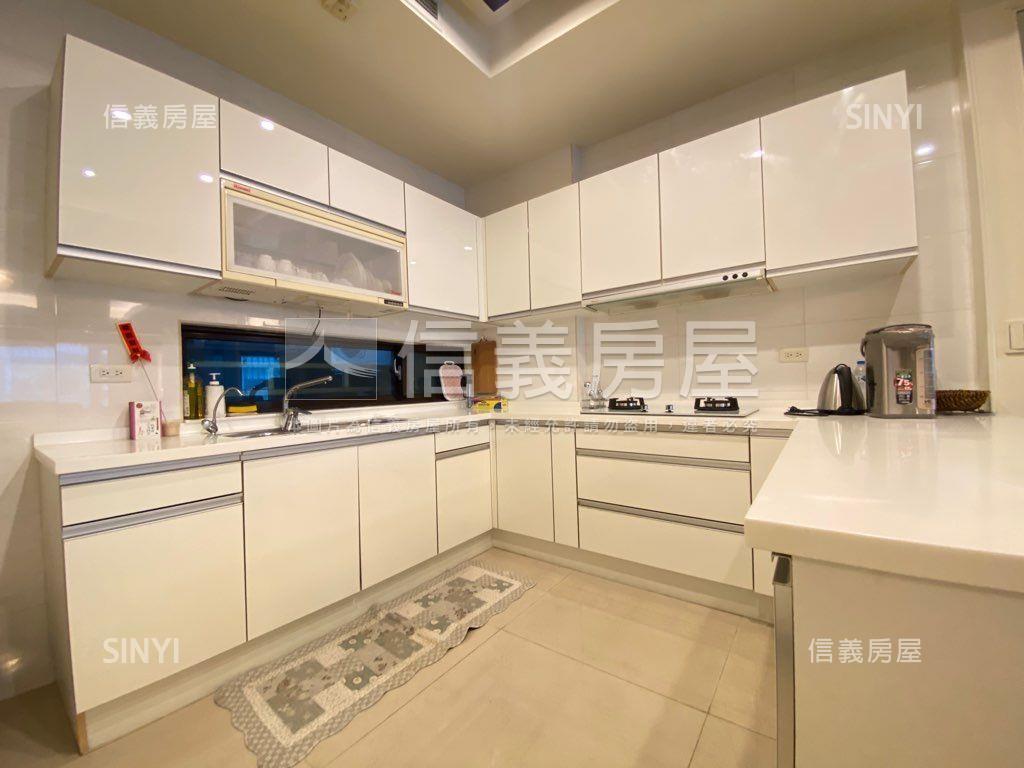 湖美面寬７米８雙車別墅房屋室內格局與周邊環境