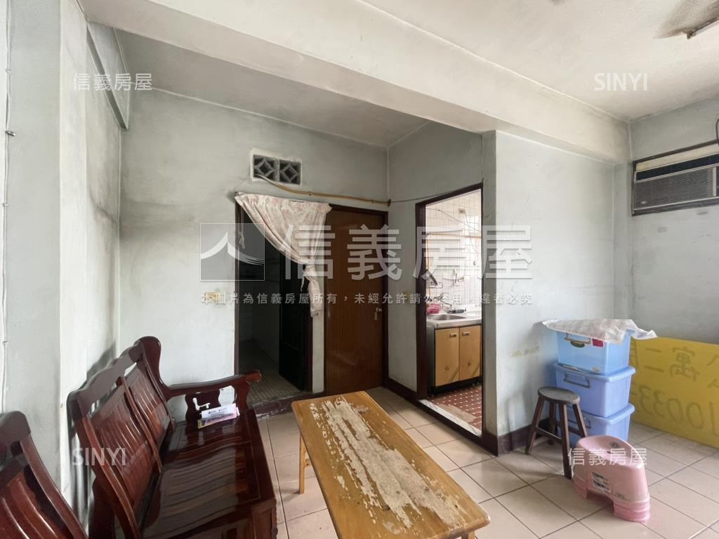 近康橋河畔兩房房屋室內格局與周邊環境