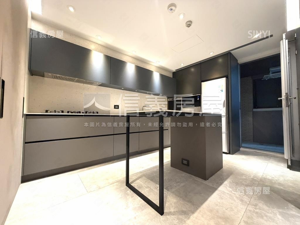 國泰瑞安懷石★大露台房屋室內格局與周邊環境