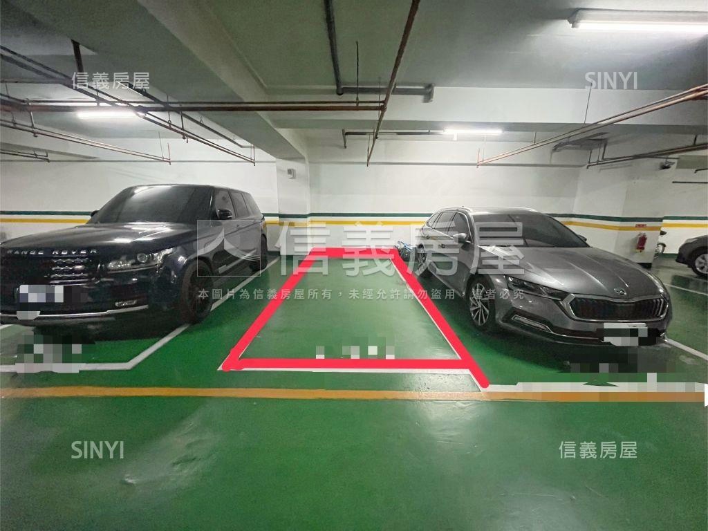 農十六三面採光四房平車房屋室內格局與周邊環境