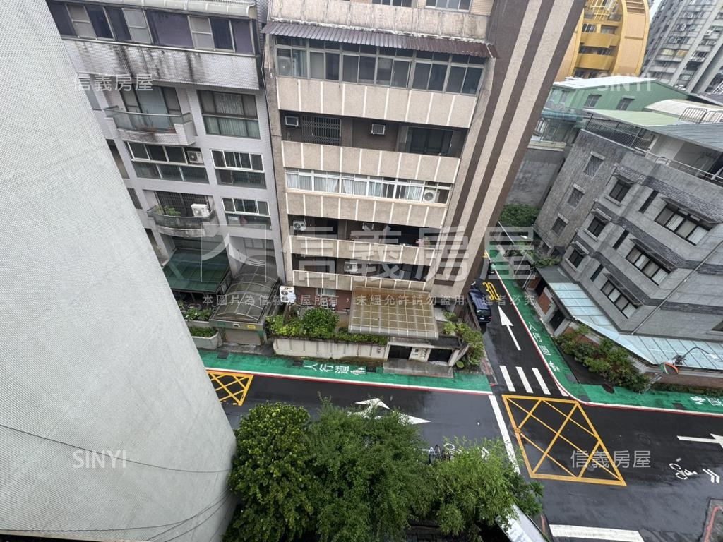 杭州南電梯頂加大戶房屋室內格局與周邊環境