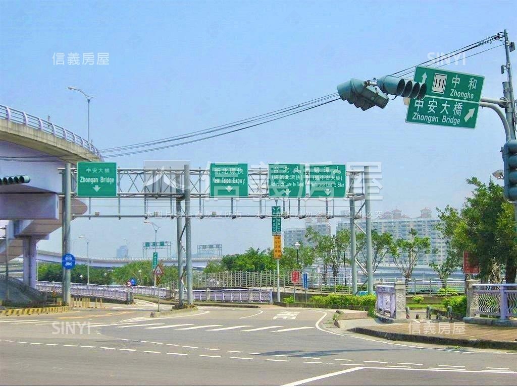 近輕軌捷運●財源廣進１樓房屋室內格局與周邊環境