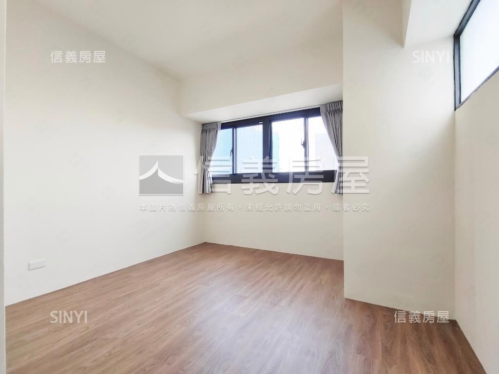 近遠百方正三房房屋室內格局與周邊環境