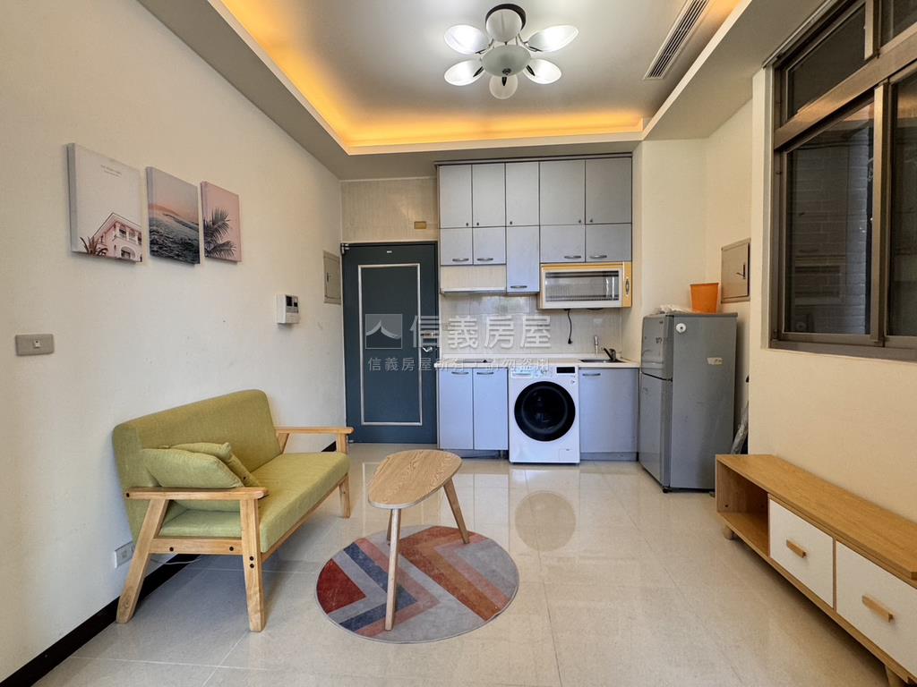 面校園景觀電梯一房房屋室內格局與周邊環境