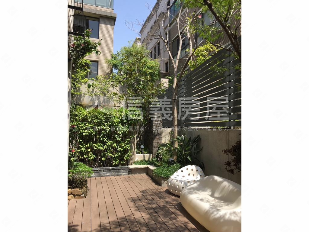 七期西側【理和抱樸】別墅房屋室內格局與周邊環境