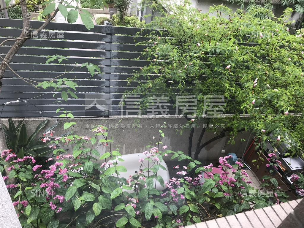 七期西側【理和抱樸】別墅房屋室內格局與周邊環境